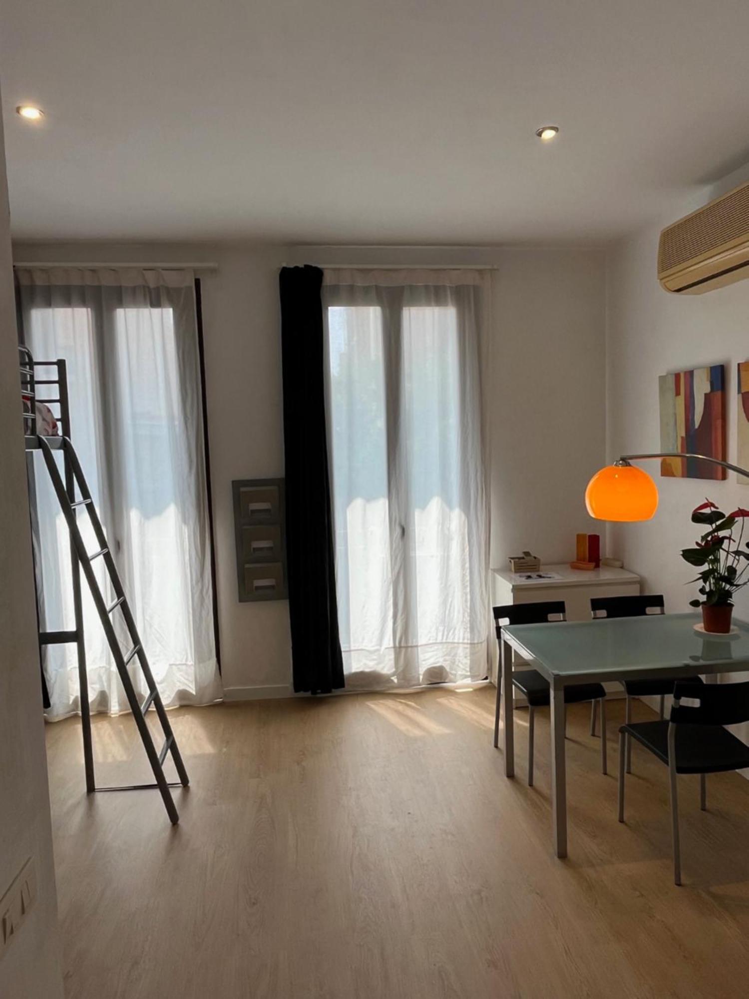 ברצלונה Studio By Sants Market מראה חיצוני תמונה